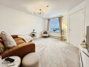 Photo 21- click for photo gallery